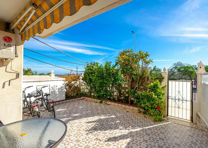 Familjeboende Med Stor Gemensam Pool Och Fin Utsikt Apartment Torrevieja