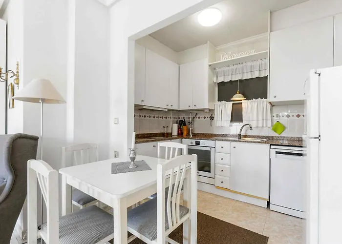 Apartment Familjeboende Med Stor Gemensam Pool Och Fin Utsikt Torrevieja